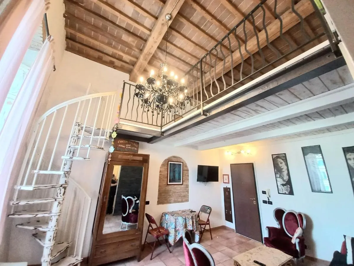 L\'Ora Delle Streghe B&B Centralissimo location