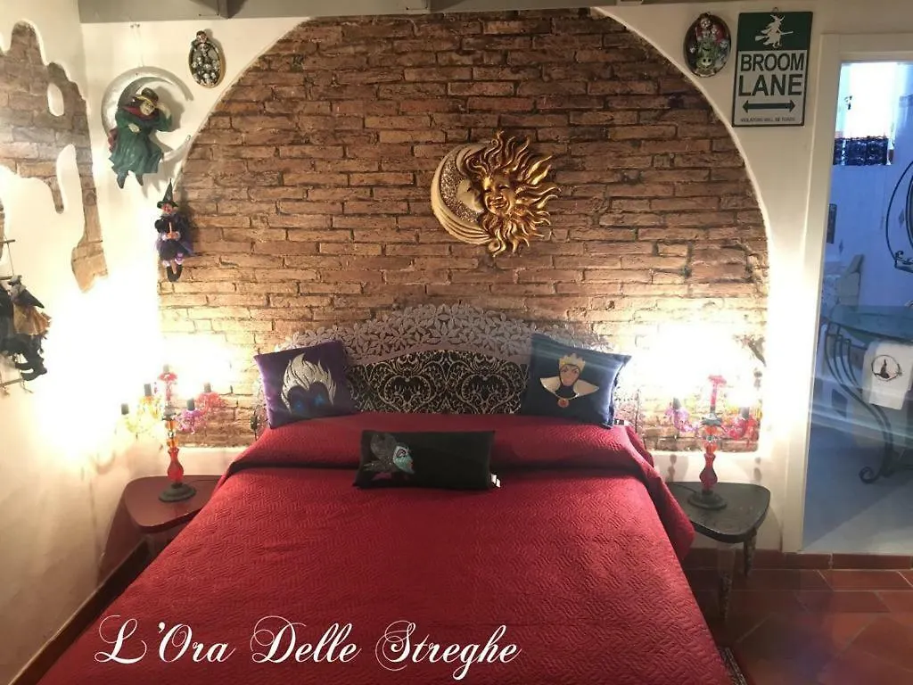 L'Ora delle Streghe b&b centralissimo Livorno 0*,